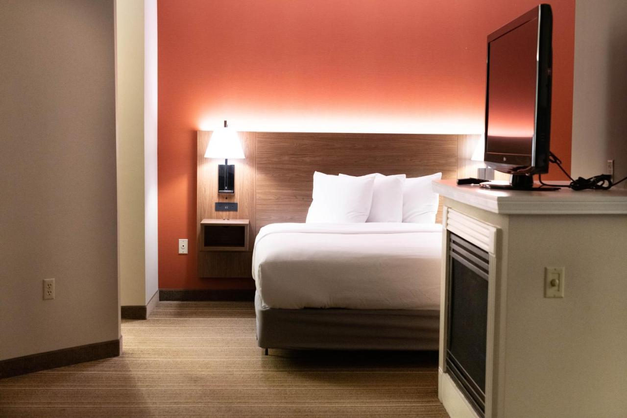 Hawthorn Suites By Wyndham Erie Kearsarge Extérieur photo