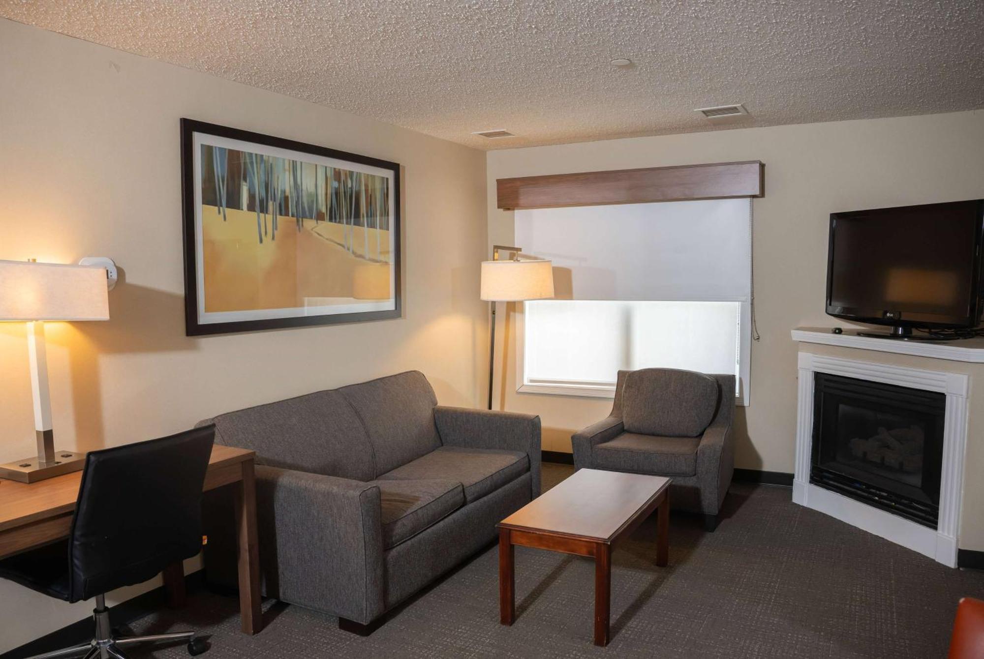 Hawthorn Suites By Wyndham Erie Kearsarge Extérieur photo