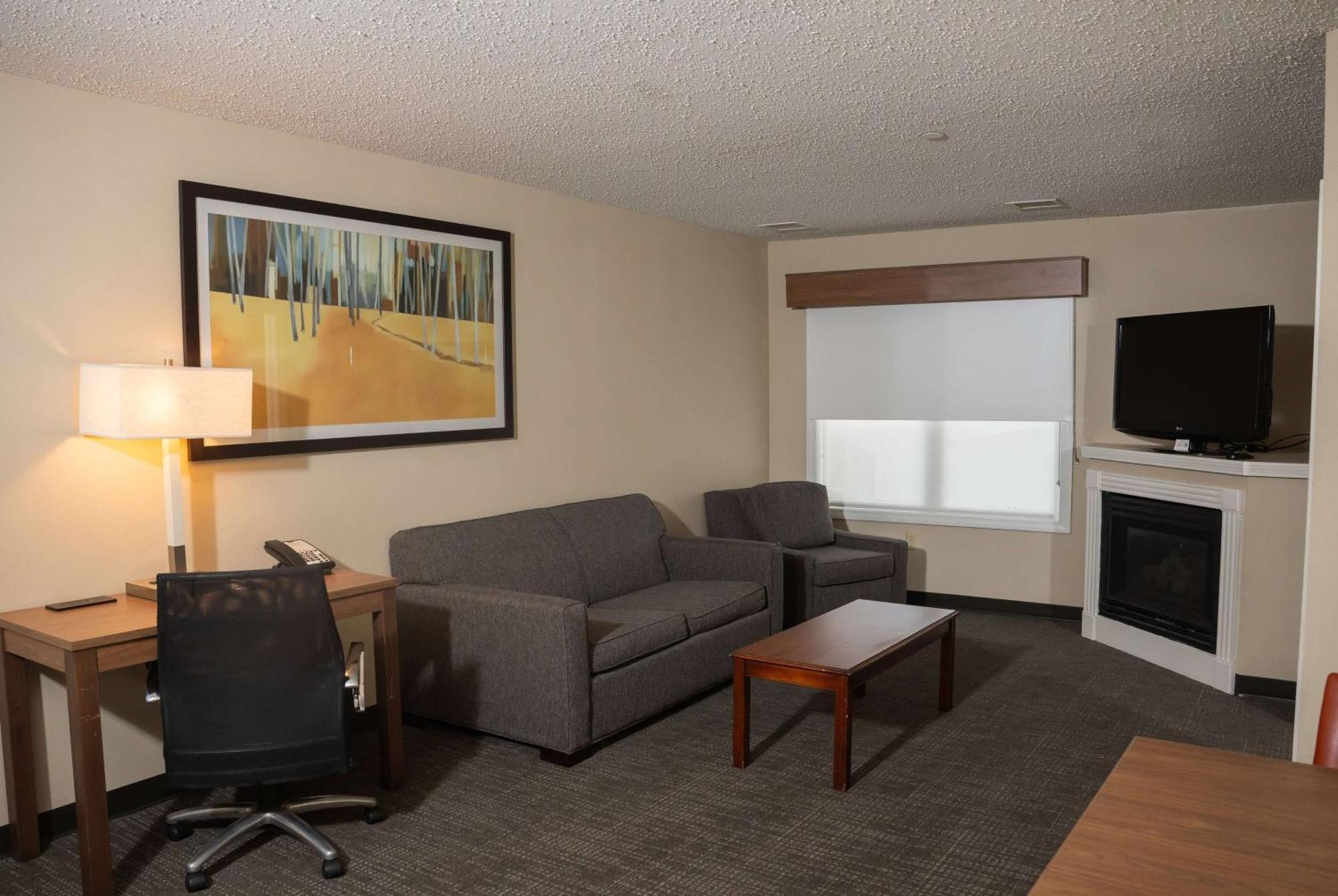 Hawthorn Suites By Wyndham Erie Kearsarge Extérieur photo